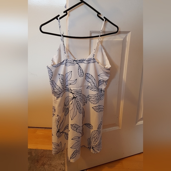 🩵Host Pick🩵 Neon Blonde peplum high low top S - Picture 10 of 11